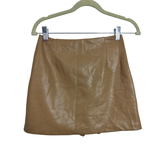 Abercrombie & Fitch Dresses & Skirts - SK 144) Abercrombie & Fitch Women's Tan Vegan Leather Mini Skort XS